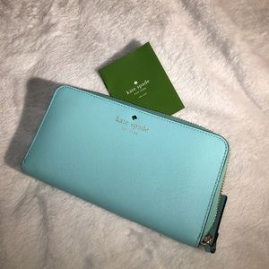 LIKE NEW Long Kate Spade Wallet